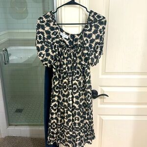 Amour Vert size XL black and off white dress with puff sleeve